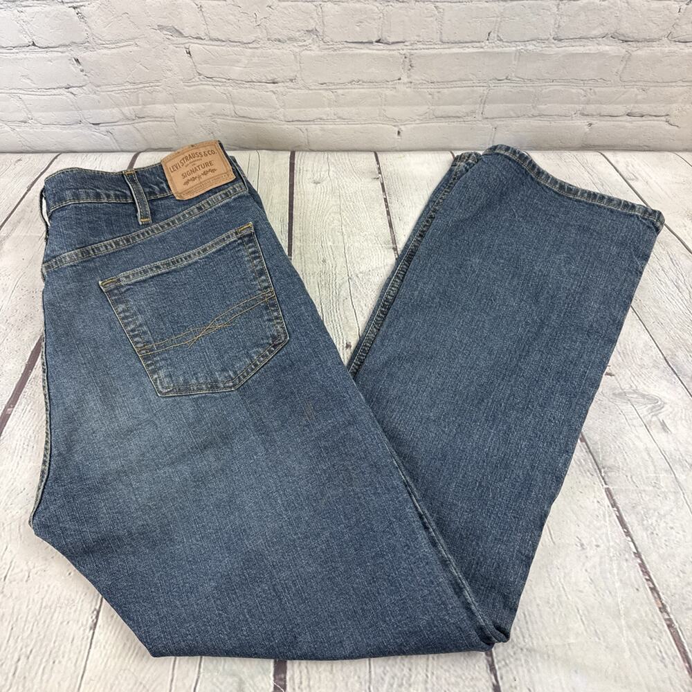 Levi’s Low Bootcut Authentics Signature Mens 38x32 Boot Levi Strauss Blue
